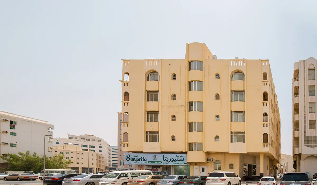 Senyorita Building